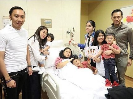 Sosok Ani Yudhoyono di Mata Putranya, AHY
