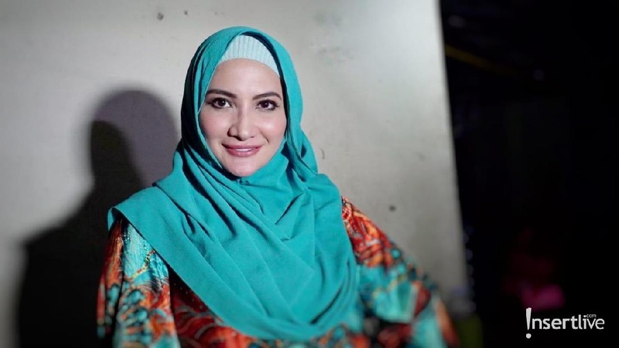 Kesibukan di dunia hiburan membuat aktris Natalie Sarah hanya memiliki waktu 10 jam berada di rumah.
