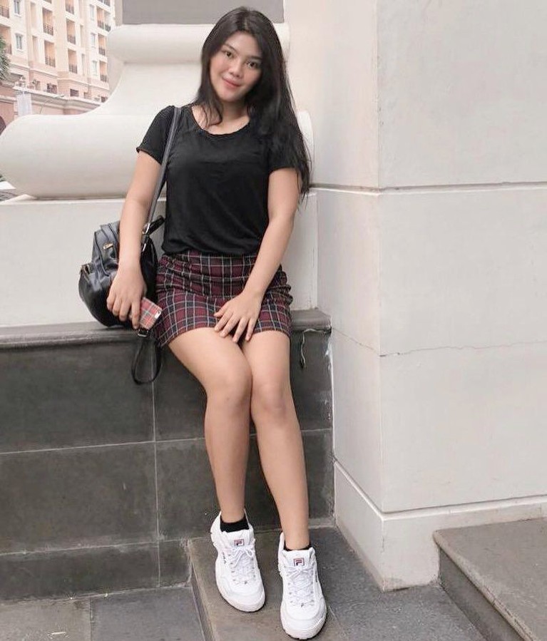 Disebut buto ijo, begini lho transformasi Rosa Meldianti hingga bak cinderella.