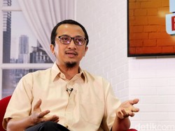 Yusuf Mansur Kenang Sudjiatmi Baca Al Ikhlas 100 Kali untuk Presiden Jokowi