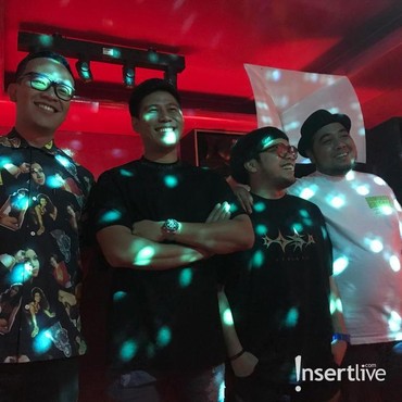 Lirik Lagu Sakura Abadi - Diskoria, Laleilmanino, Neida