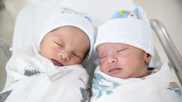 Ella - Ethan