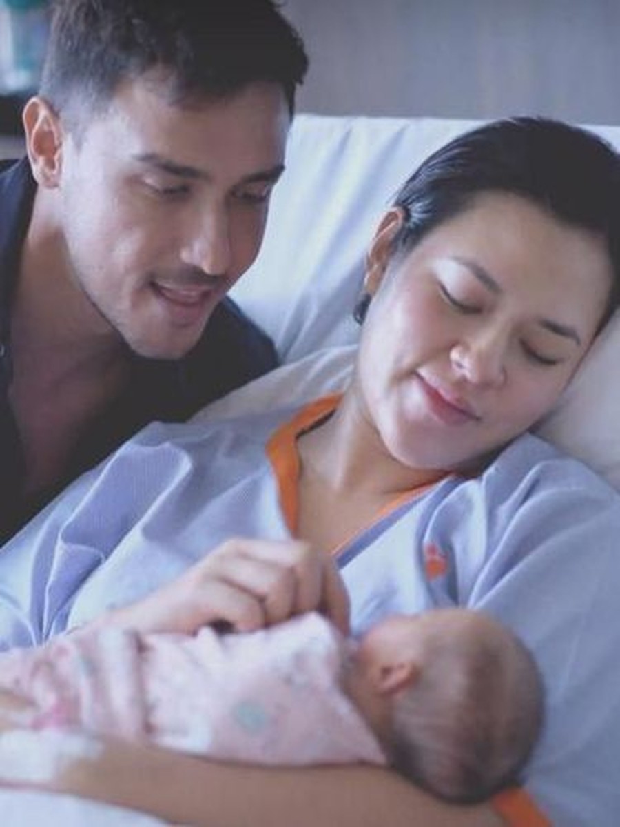 Berikut lima fakta kelahiran anak Raisa dan Hamish Daud yang penuh dengan teka-teki.