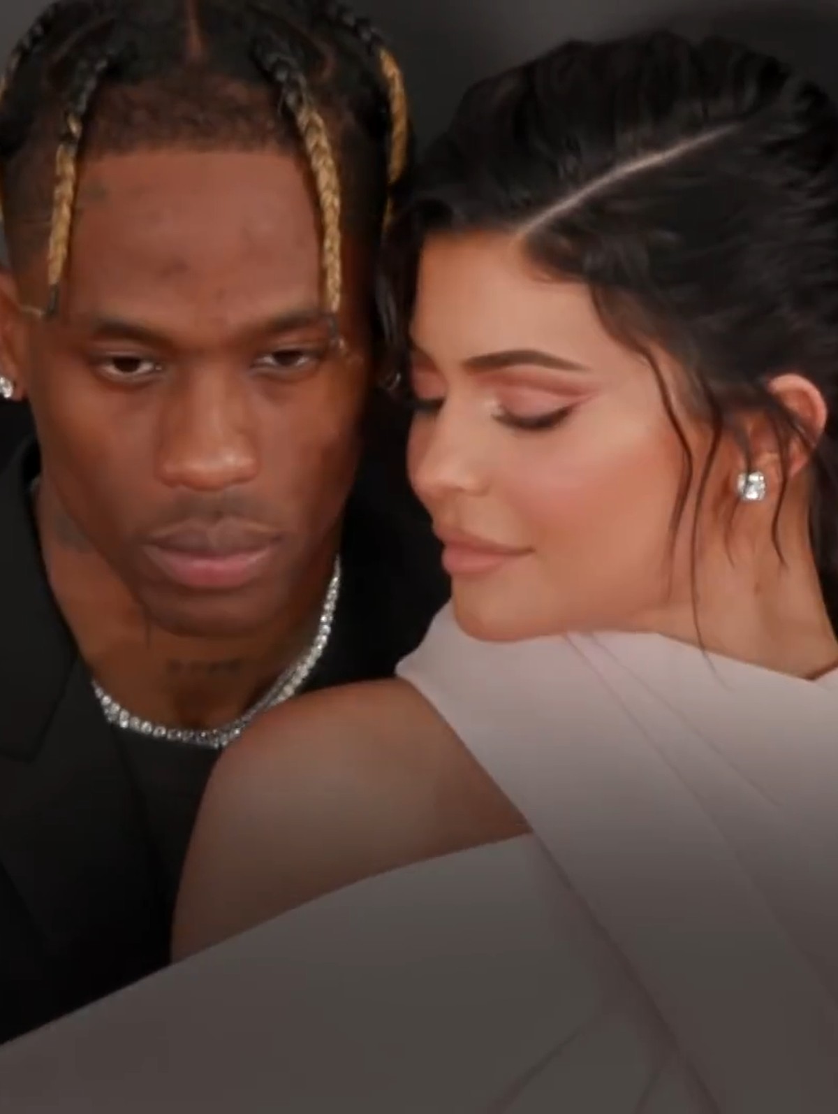 Dilansir dari Cosmopolitan UK&comma; berikut beberapa momen awkward para musisi Hollywood&comma; saat Grammy Awards 2019 berlangsung&period; 