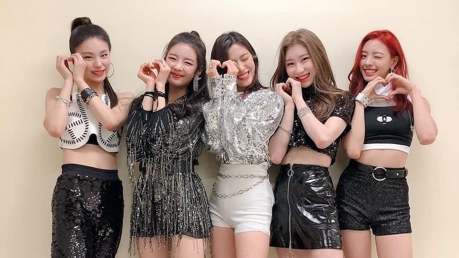 ITZY ITZY