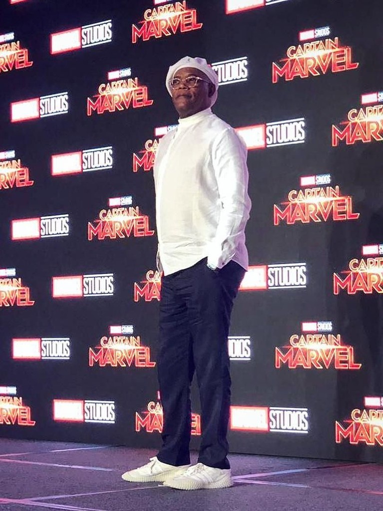 6 Momen Jumpa Pers Pertama 'Captain Marvel' di Singapura Menuju perilisan Captain Marvel, para pemain dan kru melakukan jumpa pers pertama mereka di Singapura. Berikut enam momen, yang telah dirangkum oleh Insertlive.