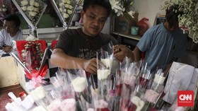 'Aroma' Romantis Pasar Bunga Cikini