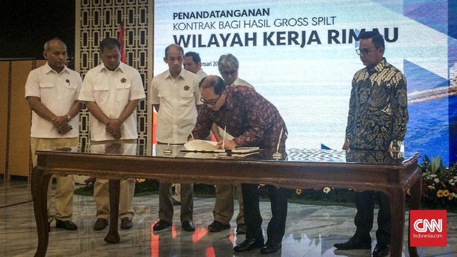 Pemerintah melalui SKK Migas dan PT Medco E&P Rimau menandatangani perpanjangan kontrak kerja sama Kontrak Bagi Hasil Gross Split blok Migas Rimau.