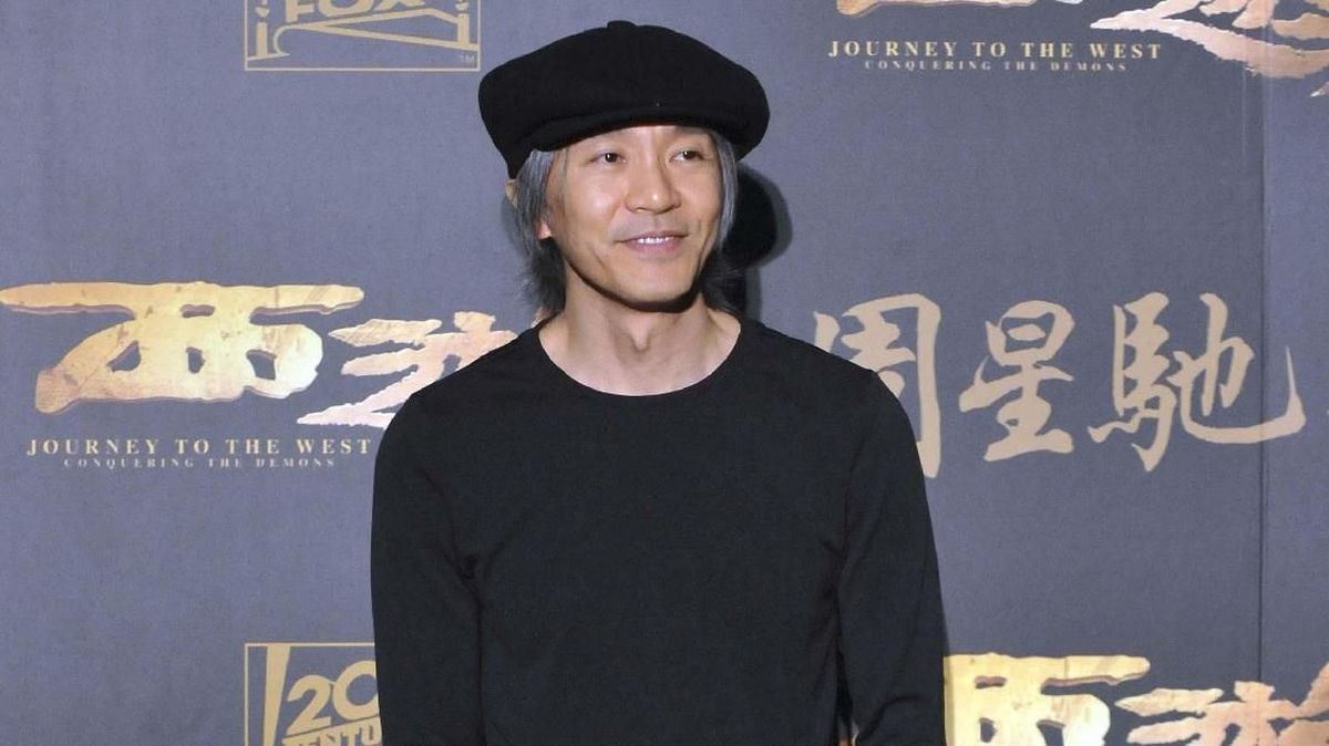 Kung Fu Soccer Stephen Chow Gandeng Song Kang-ho, Dilraba, Hingga Lay