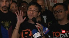 VIDEO: Pemred Rappler Maria Ressa Dibebaskan Dengan Jaminan