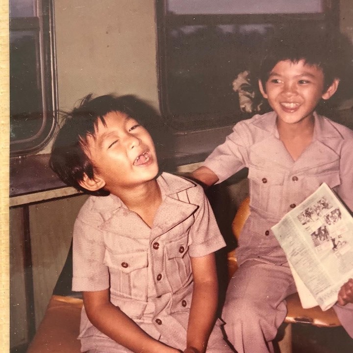 <p>Habis ngobrolin apa nih Ahok? Sepertinya seru banget sampai tertawa lepas gitu. (Foto: Instagram @fifiletytjahajapurnama)  </p>