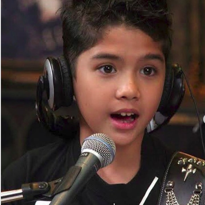 <p>Wah, Al mulai mengikuti jejak ayah dan ibunya menjadi musisi. (Foto: Instagram/alghazali7)</p>