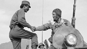 FOTO: Hitam Putih Tiga Dekade Perang Uni Soviet-Afghanistan
