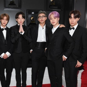 RM, Jimin, V, dan Jungkook BTS Kompak Daftar Wajib Militer