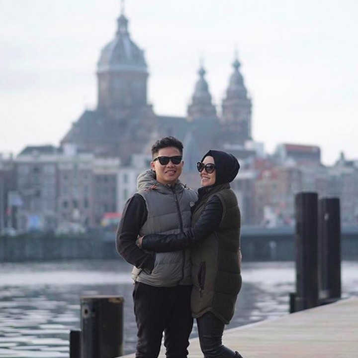 <p>Saat ini, Ratna Galih sedang mengandung buah hatinya yang keempat. (Foto: Instagram @ratnagalih)  </p>