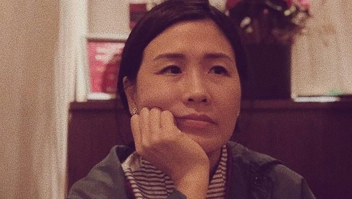 Ahok dan Puput memang santer diberitakan akan diselenggarakan pada 15 Februari&period; Sementa itu sang mantan istri&comma; Veronica Tan&comma; tampak menikmati kehidupannya kini&period;