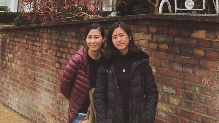 Ahok dan Puput memang santer diberitakan akan diselenggarakan pada 15 Februari. Sementa itu sang mantan istri, Veronica Tan, tampak menikmati kehidupannya kini.