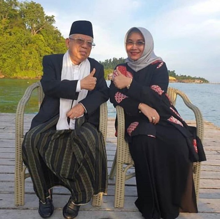 <p>Bahagianya Ma'ruf bisa mengunjungi Raja Ampat bersama istri tercinta. (Foto: Instagram/ @khmarufamin_)</p>