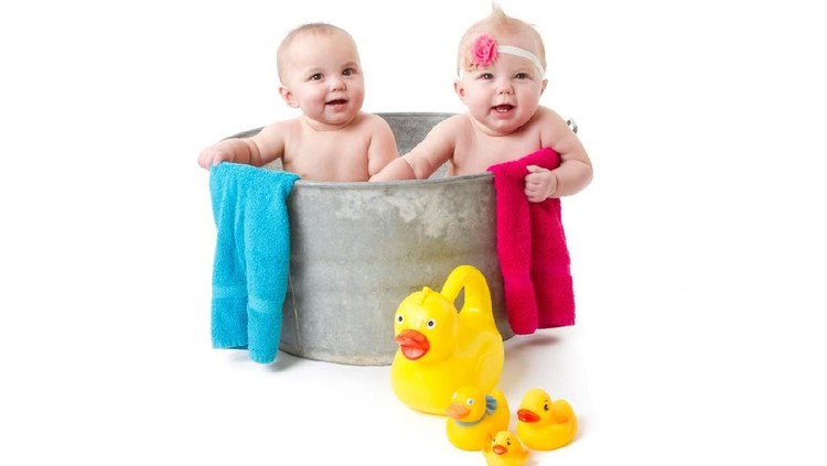 Referensi nama bayi netral yang bisa dipakai untuk anak lelaki maupun anak perempuan Bunda.