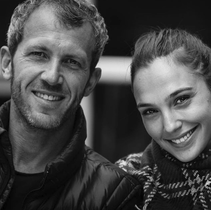 <p>Bahagia dan awet ya Gal Gadot dan Jaron. (Foto: Instagram/jaronvarsano)</p>