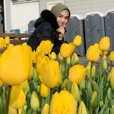 Unggah Foto Ini, Kartika Putri Positif Hamil?