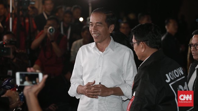 Istana mengakui dana ganti rugi perusahaan perusak lingkungan belum masuk ke kas negara karena dokumen putusan sejumlah perkara belum terbit.