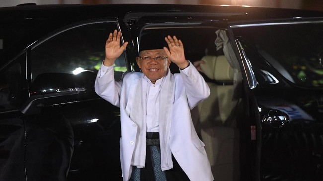 Ketua TKN, Erick Thohir menyebut kondisi cawapres nomor urut 01 Ma'ruf Amin dalam kondisi bagus dan akan tampil maksimal di debat melawan Sandiaga Uno.