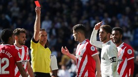 FOTO: Ramos Diusir Wasit, Real Madrid Kalah dan Rindu Ronaldo