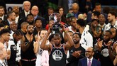 FOTO: Aksi Terbaik Bintang di NBA All Star 2019 Tim LeBron James berhasil mengalahkan Tim Giannis Antetokounmpo pada pertandingan NBA All Star 2019 di Spectrum Center, Charlotte.