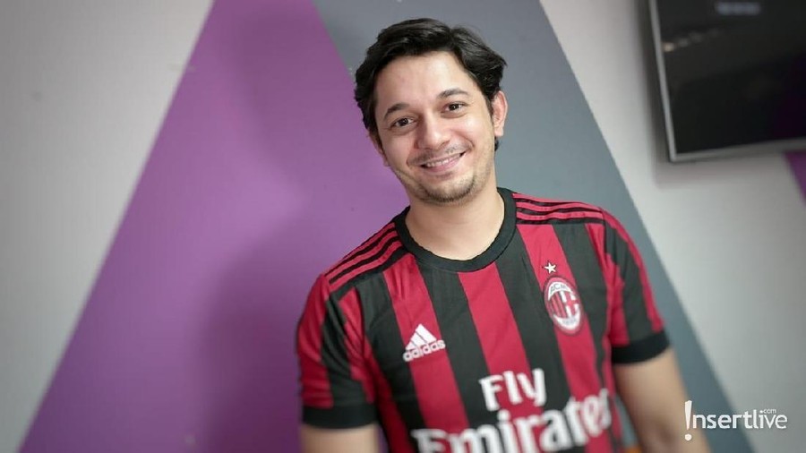 Andrew Andika Andrew Andika
