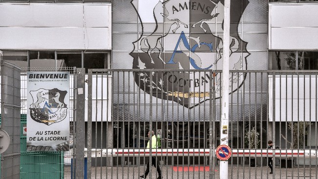 Terdapat sejumlah klub di dunia memiliki nama Unicorn, mereka merupakan klub-klub di kompetisi amatir mulai India hingga Kanada.
