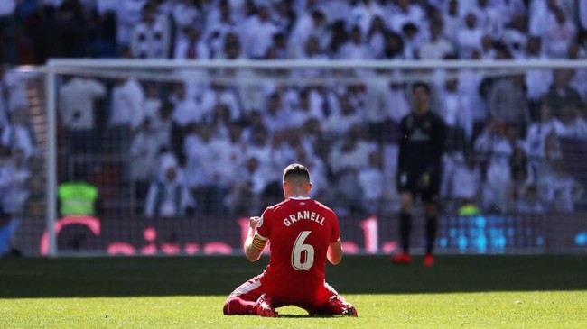 FOTO: Ramos Diusir Wasit, Real Madrid Kalah dan Rindu Ronaldo