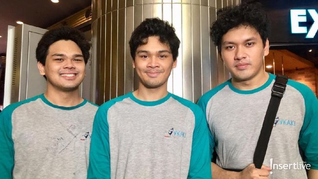 Lirik Lagu I Still Love You - The Overtunes