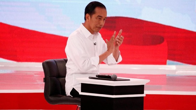 Kubu BPN Prabowo-Sandiaga mengaku kaget dengan klaim Jokowi soal pembangunan 191.000 kilometer jalan desa, karena jalan nasional saja mencapai 530.000 km.