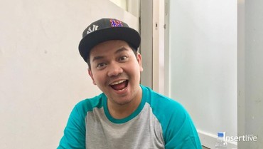 img-title Cukup Lama Vakum, Indra Bekti akan Buat Kanal Youtube