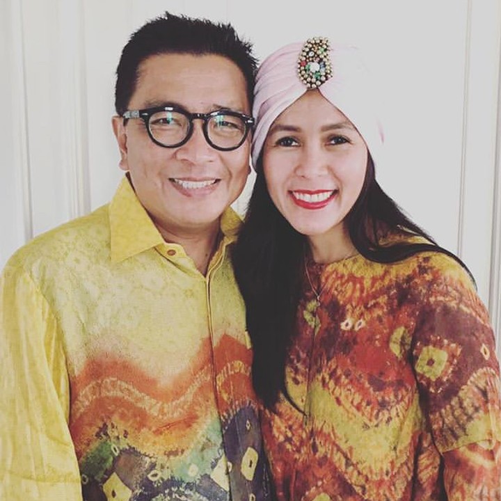 <p>Makin kece, Helmy dan Febri pakai busana dengan nuansa senada. (Foto: Instagram/ @febri.sjofjan)</p>
