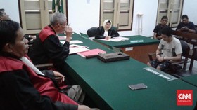 Pembunuh Wanita dalam Kardus Divonis 14 Tahun