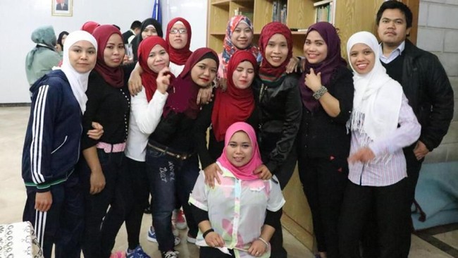 TKI asal Malang, Diah Anggraini, dipulangkan setelah kabur karena dikurung majikannya di Yordania dan tak digaji selama 12 tahun.