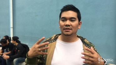 Anak Kedua Sakit, Indra Bekti: Tak Perlu Ke Rumah Sakit