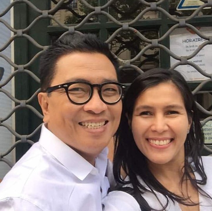 <p>Senyum pasangan ini mirip. Kalau orang bilang jodoh ya. (Foto: Instagram/ @febri.sjofjan)  </p>