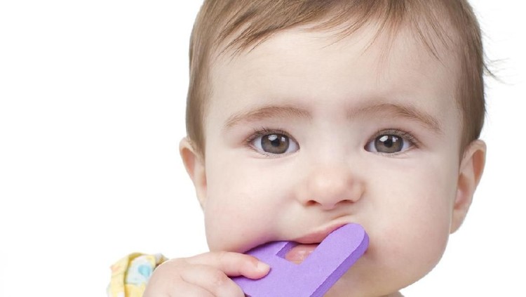 6 Reaksi Anak Alami Alergi Makanan, Bunda dan Ayah Wajib Tahu Bunda dan Ayah mesti tahu nih reaksi yang ditunjukkan anak ketika mereka mengalami alergi makanan.