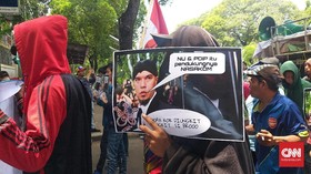 Forum Mahasiswa Minta KPU Coret Ahmad Dhani dari Daftar Caleg