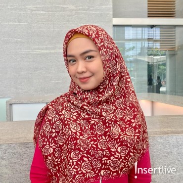 Ria Ricis Akan Bagikan Akun Youtube Secara Cuma-cuma!