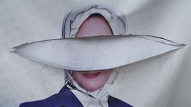 FOTO : Alat Peraga Kampanye, Polusi Mata Tahun Politik