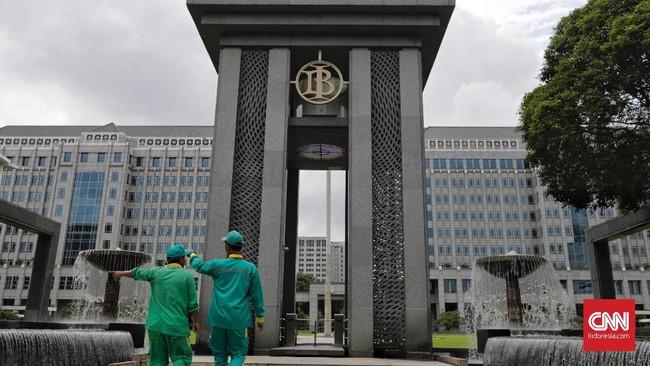 Bank Indonesia diperkirakan mempertahankan suku bunga acuan pada April 2019. Namun, berpotensi memangkasnya bulan depan untuk mendorong pertumbuhan ekonomi.