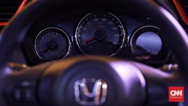 FOTO: Honda Mobilio dan Civic dari Bidikan Lensa