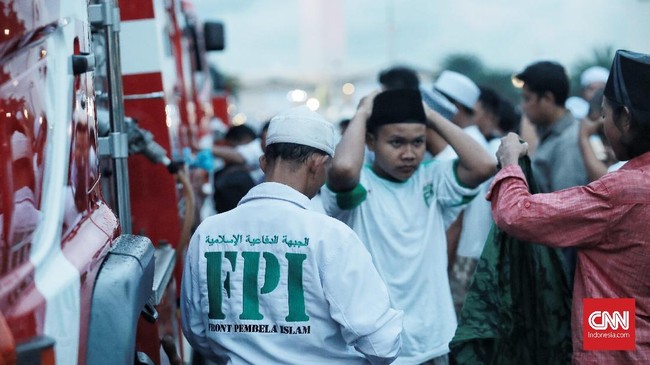 AJI Jakarta mendesak aparat kepolisian untuk menangkap para pelaku yang mengintimidasi jurnalis di Malam Munajat 212 dan diadili di pengadilan.
