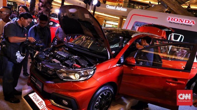 Keputusan itu bagian dari strategi Honda buat menghadapi persaingan low MPV yang bakalan makin mengetat di Indonesia.