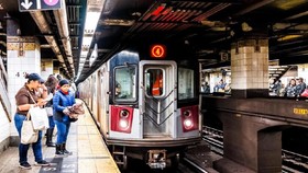 Perbandingan Kereta New York dengan KRL Jakarta, Bikin Iri Orang AS