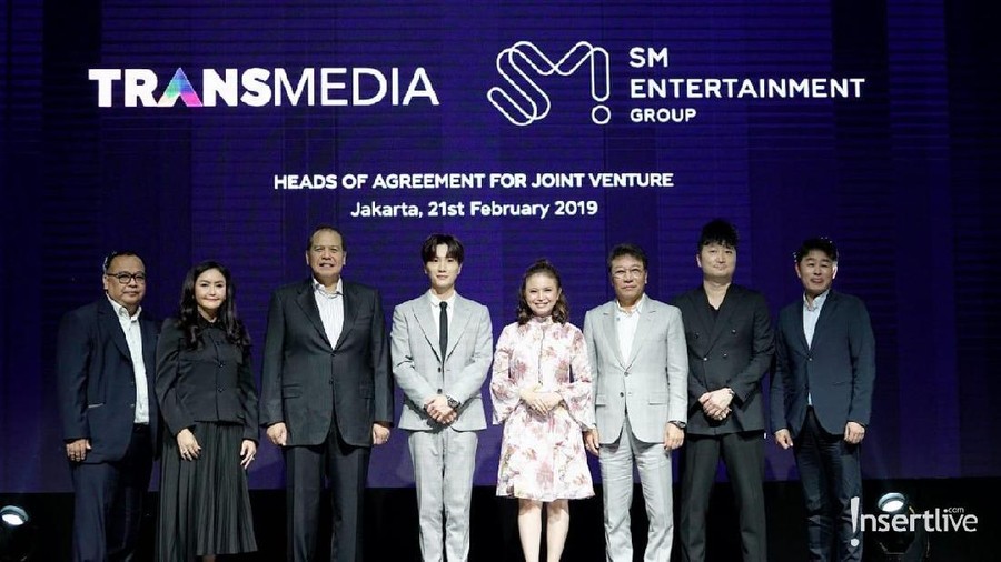Trans Media resmi kerja sama dengan SM Entertainment, Rossa akan berduet dengan Leeteuk SUJU.